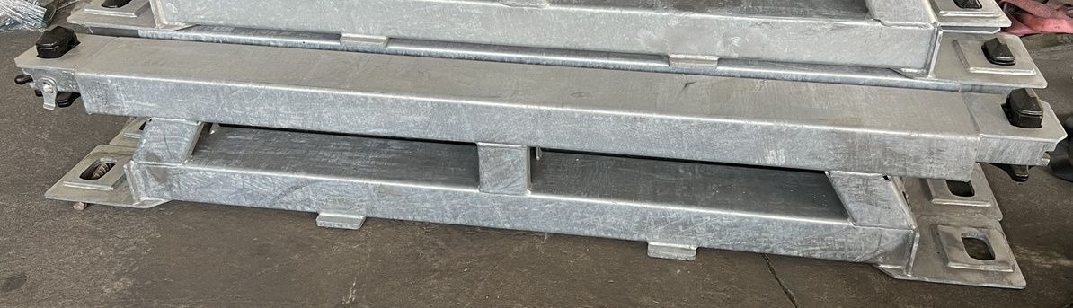 Müller-Mitteltal Ausgleichsbock für Satteltieflader incl. Conati - Semirimorchio pianale ribassato: foto 1 Müller-Mitteltal Ausgleichsbock für Satteltieflader incl. Conati - Semirimorchio pianale ribassato: foto 1