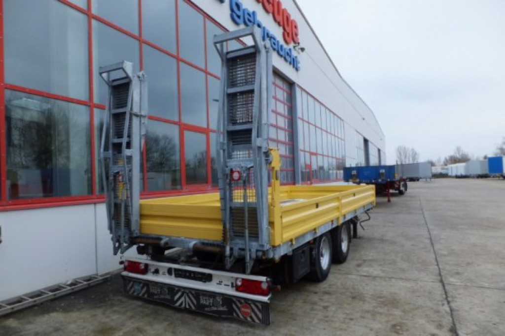 Obermaier OS2-TUE135S 13,5 t Tandemtieflader - Rimorchio pianale ribassato: foto 5 Obermaier OS2-TUE135S 13,5 t Tandemtieflader - Rimorchio pianale ribassato: foto 5