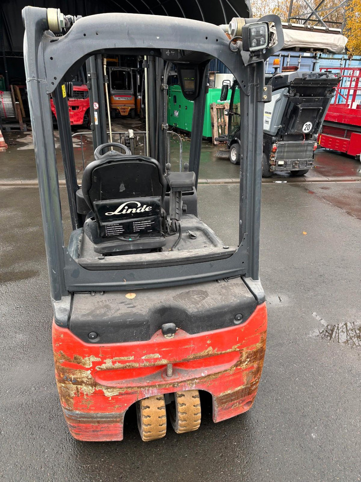 Linde E16L 3-Rad - Carrello elevatore elettrico: foto 3 Linde E16L 3-Rad - Carrello elevatore elettrico: foto 3