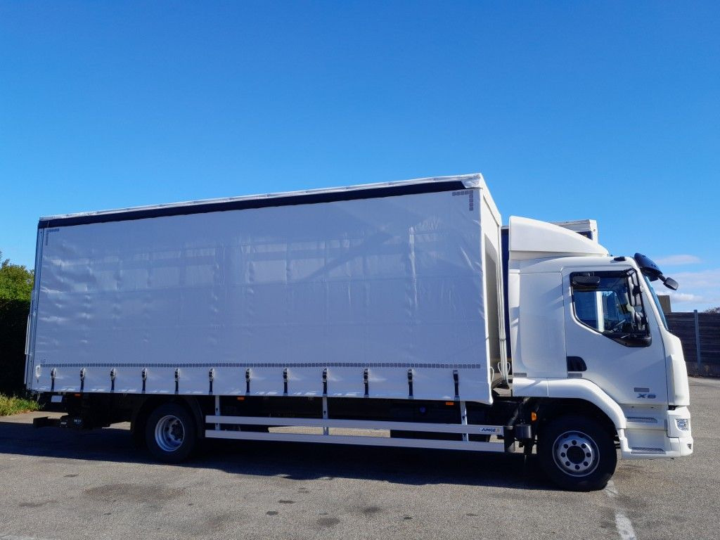 DAF FA XB 290 16t Junge Curtainside Bär LBW - Camion centinato: foto 3 DAF FA XB 290 16t Junge Curtainside Bär LBW - Camion centinato: foto 3