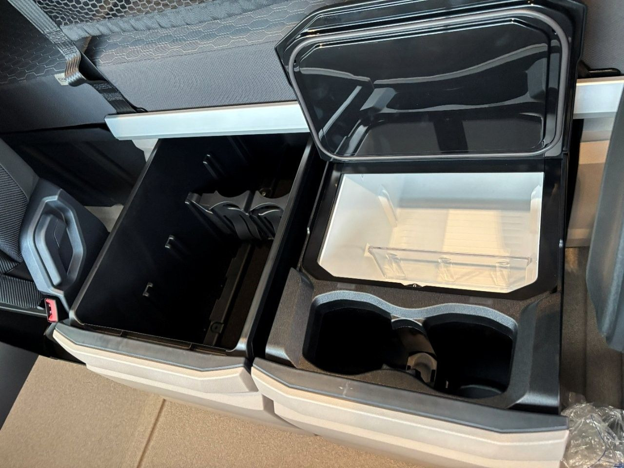 Autocarro trasporto di bevande DAF FAN XG 480 Swing-Board-Aufbau Mitnahmestapler: foto 17 Autocarro trasporto di bevande DAF FAN XG 480 Swing-Board-Aufbau Mitnahmestapler: foto 17