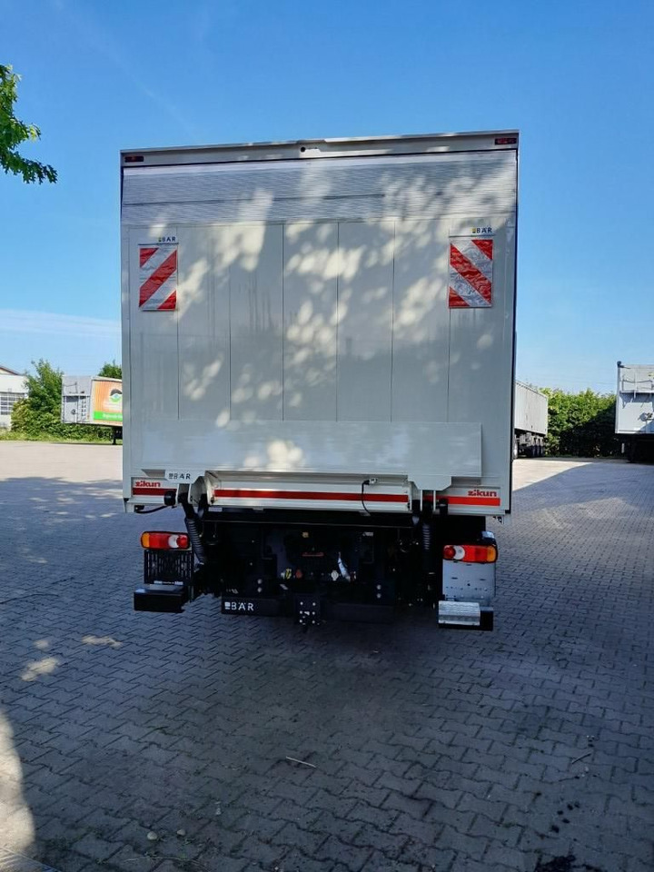 DAF XB 310 FA 18t Getränkeaufbau DAF XB 310 FA 18t Getränkeaufbau - Autocarro trasporto di bevande: foto 5 DAF XB 310 FA 18t Getränkeaufbau DAF XB 310 FA 18t Getränkeaufbau - Autocarro trasporto di bevande: foto 5