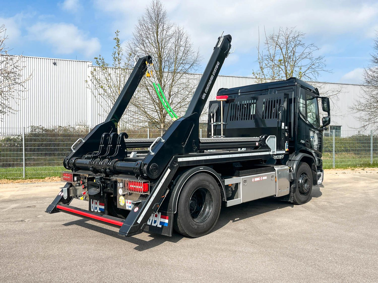 Autocarro multibenna nuovo DAF XD 410 FA Absetzkipper DAF XD 410 FA Absetzkipper: foto 9