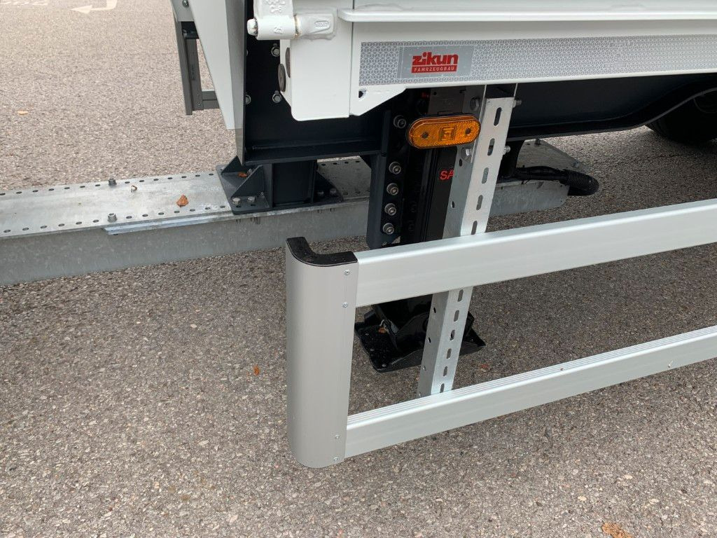 Zentralachsanhänger Swing-Board I tiefgekuppelt - Rimorchio trasporto di bevande: foto 2 Zentralachsanhänger Swing-Board I tiefgekuppelt - Rimorchio trasporto di bevande: foto 2