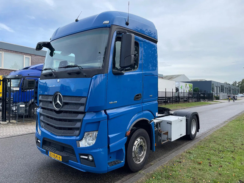 Mercedes-Benz Actros 1943 full adr 2017 only 695.000 km - Trattore stradale: foto 2 Mercedes-Benz Actros 1943 full adr 2017 only 695.000 km - Trattore stradale: foto 2