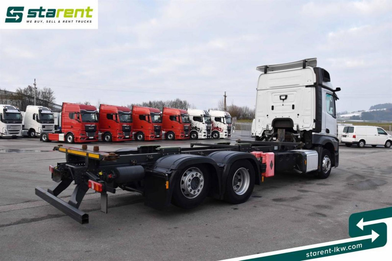 Mercedes Benz Actros 2645L Retarder Mirror Cam NAVI Liftachse - Autocarro portacontainer/ Caisse interchangeable: foto 5 Mercedes Benz Actros 2645L Retarder Mirror Cam NAVI Liftachse - Autocarro portacontainer/ Caisse interchangeable: foto 5