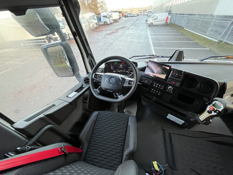 Foto d'interni 1: Autocarro multibenna nuovo Renault C440 4x2 13L E6 NIEUW! HYVA TITAN TS 2014 TA Z Afzetsysteem en Afstandsbediening Containersysteem Portaal