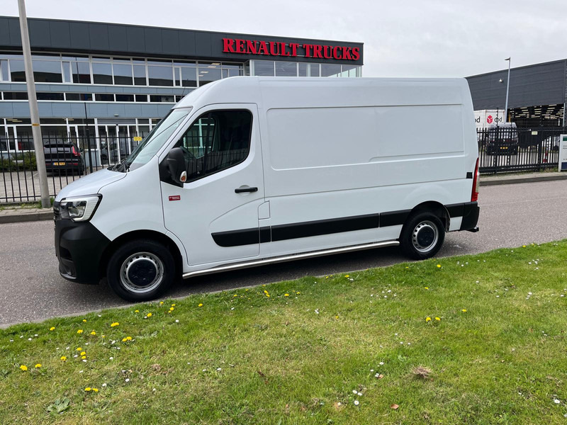 Renault Master 180.35 Red Edition L2 H2, 180pk, Airco, Nav, Camera - Furgone chiuso: foto 2 Renault Master 180.35 Red Edition L2 H2, 180pk, Airco, Nav, Camera - Furgone chiuso: foto 2