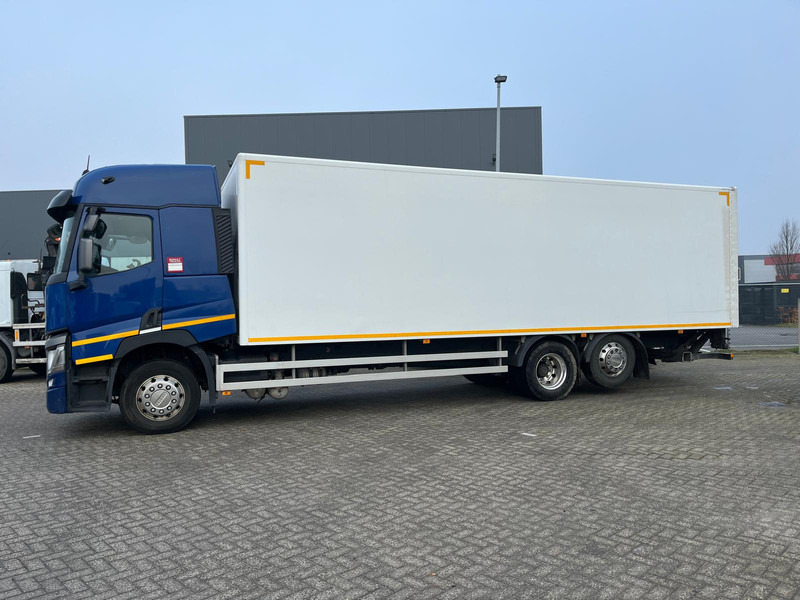 Renault T-11 SLEEPERCAB 380 P6X2 COMFORT - Autocarro furgonato: foto 3 Renault T-11 SLEEPERCAB 380 P6X2 COMFORT - Autocarro furgonato: foto 3
