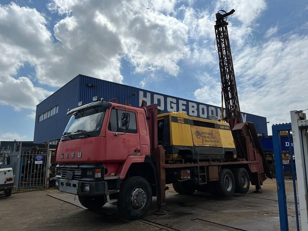 Perforatrice Sisu 12E480 6X6 WATER WELL DRILL ATLAS COPCO XRV410 (50: foto 7