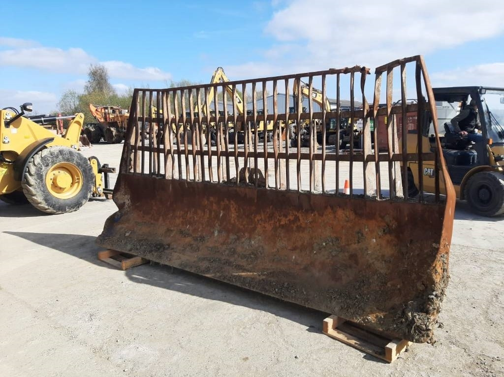 Rullo compattatore/ Rullo compressore Vandel 550-4 ( VOLVO L350H ): foto 10