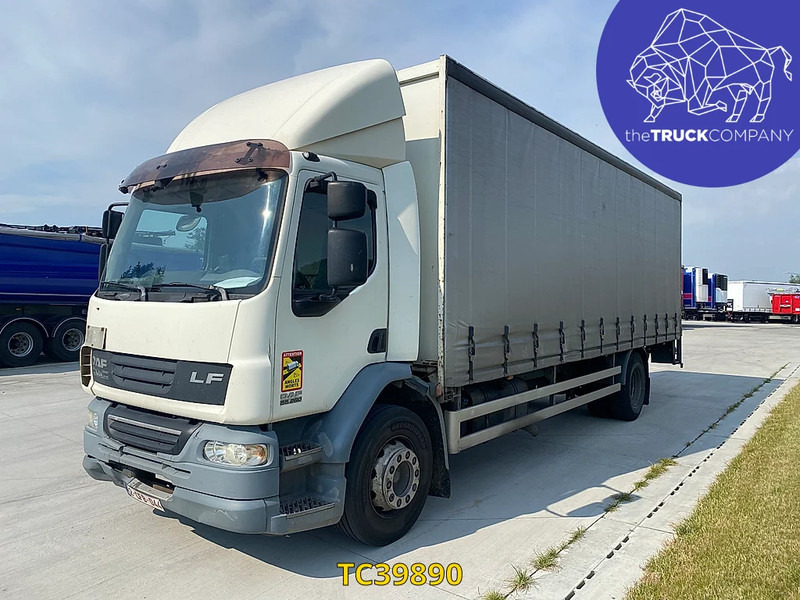 DAF LF 55 220 - Camion centinato: foto 1 DAF LF 55 220 - Camion centinato: foto 1