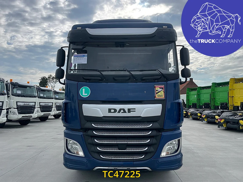 DAF XF Euro6 480 - Autocarro portacontainer/ Caisse interchangeable: foto 2 DAF XF Euro6 480 - Autocarro portacontainer/ Caisse interchangeable: foto 2