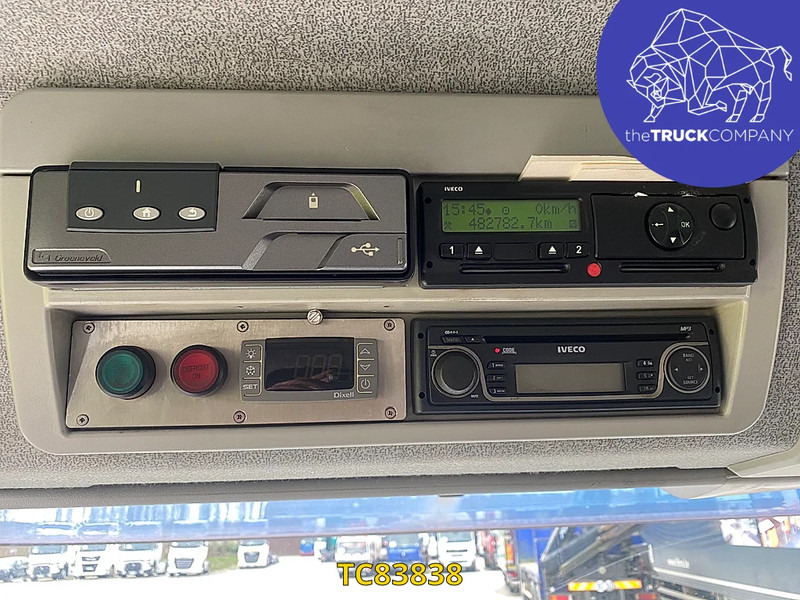 Iveco EuroCargo 120 E22 - Autocarro frigorifero: foto 4 Iveco EuroCargo 120 E22 - Autocarro frigorifero: foto 4