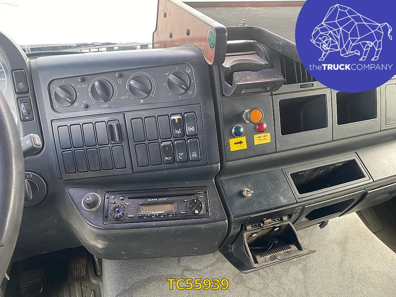 MAN TGA 430 - Autocarro portacontainer/ Caisse interchangeable: foto 4 MAN TGA 430 - Autocarro portacontainer/ Caisse interchangeable: foto 4
