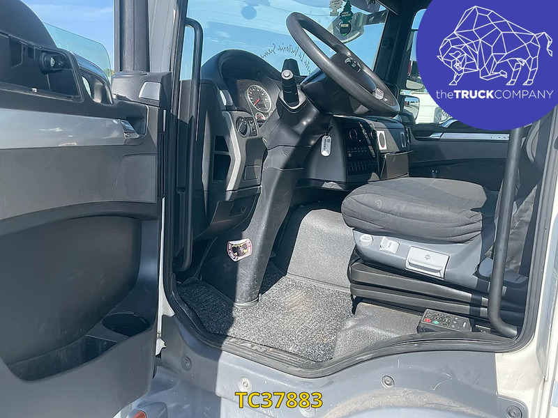 MAN TGL 220 - Camion centinato: foto 3 MAN TGL 220 - Camion centinato: foto 3