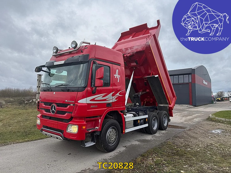 Mercedes-Benz Actros 2655 - Autocarro ribaltabile: foto 1 Mercedes-Benz Actros 2655 - Autocarro ribaltabile: foto 1