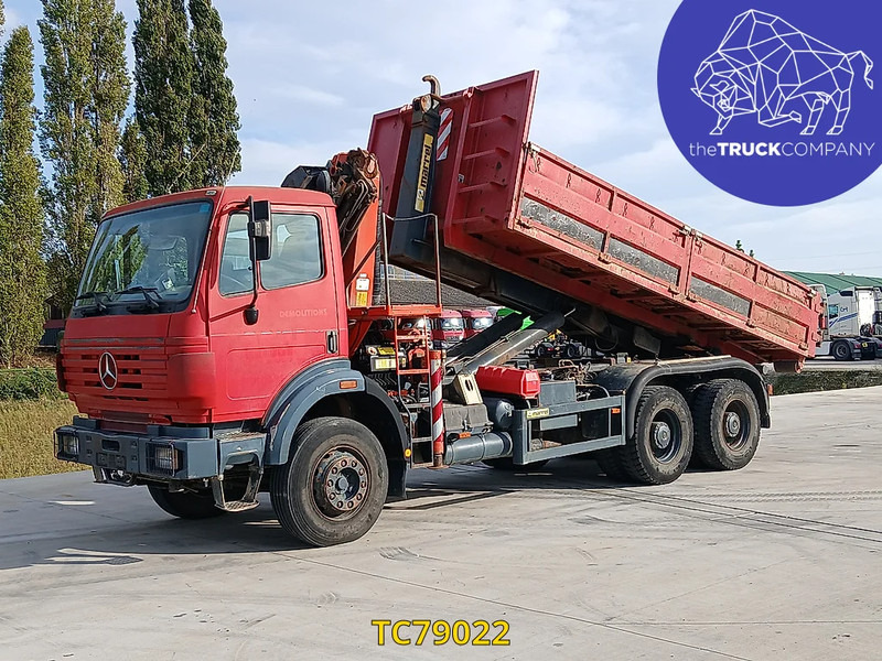 Mercedes-Benz SK 2531 - Autocarro portacontainer/ Caisse interchangeable: foto 1 Mercedes-Benz SK 2531 - Autocarro portacontainer/ Caisse interchangeable: foto 1