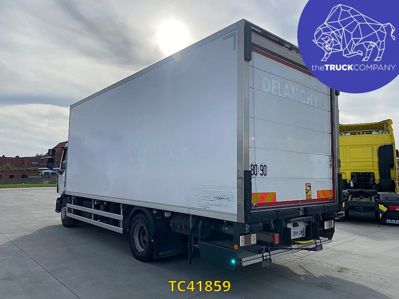 Renault D 240 - Autocarro frigorifero: foto 3 Renault D 240 - Autocarro frigorifero: foto 3