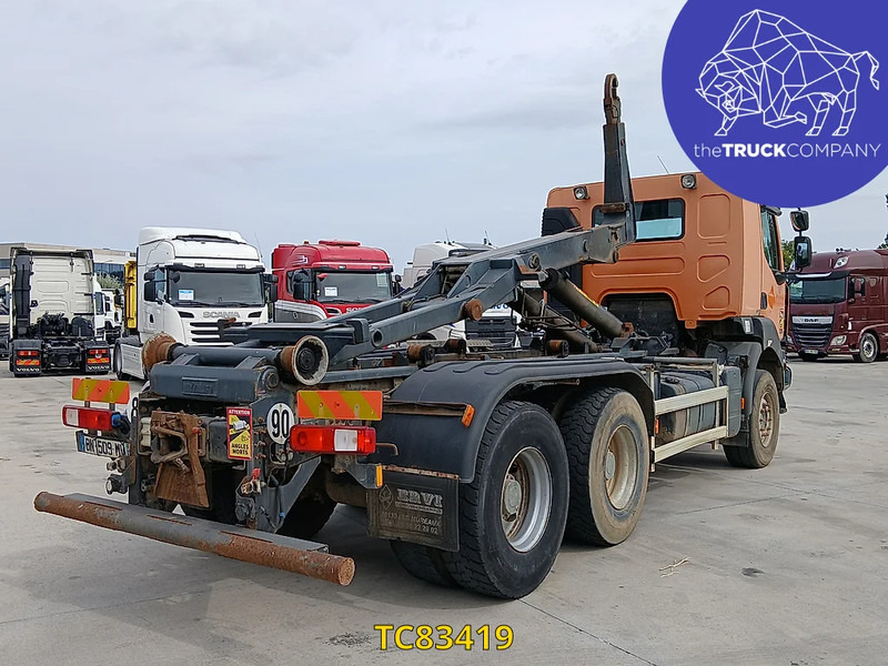 Renault Kerax 370 - Autocarro portacontainer/ Caisse interchangeable: foto 2 Renault Kerax 370 - Autocarro portacontainer/ Caisse interchangeable: foto 2