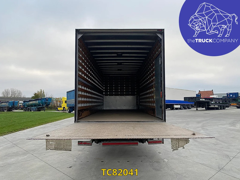 Autocarro furgonato Renault Midlum 210: foto 9