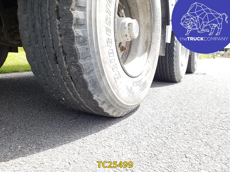 Renders - Semirimorchio betoniera: foto 4 Renders - Semirimorchio betoniera: foto 4