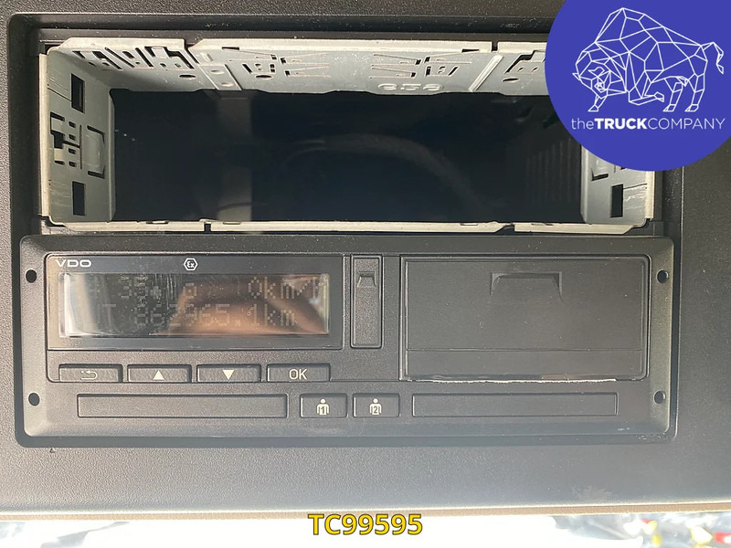 Leasing di Mercedes-Benz Actros 1843 Mercedes-Benz Actros 1843: foto 6