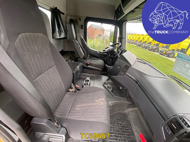 Trattore stradale Mercedes-Benz Arocs 2048: foto 15