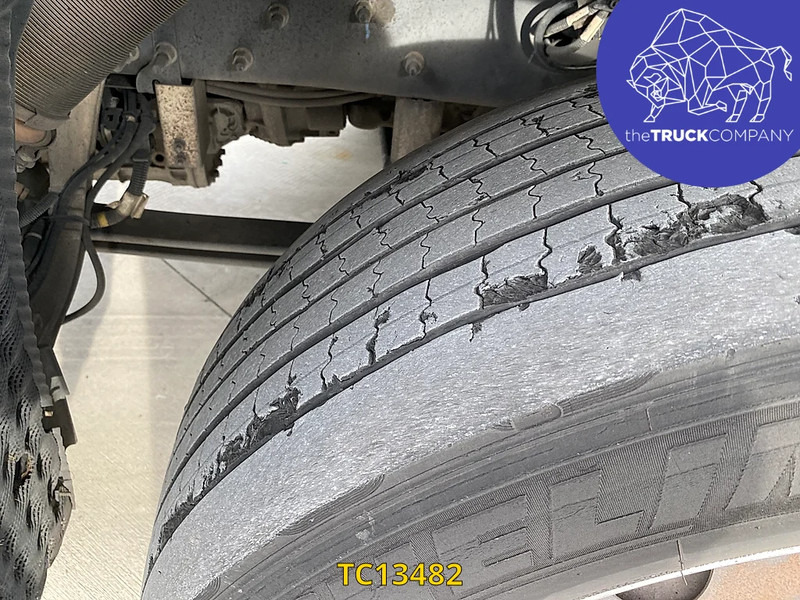 Trattore stradale Renault T 430: foto 15 Trattore stradale Renault T 430: foto 15