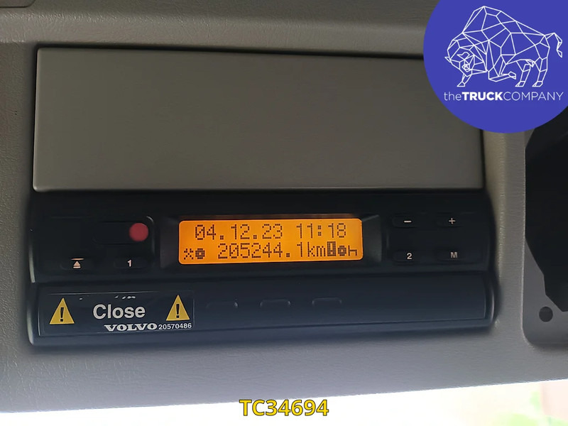 Volvo FM 420 - Autocarro con pianale/ Cassone fisso: foto 2 Volvo FM 420 - Autocarro con pianale/ Cassone fisso: foto 2