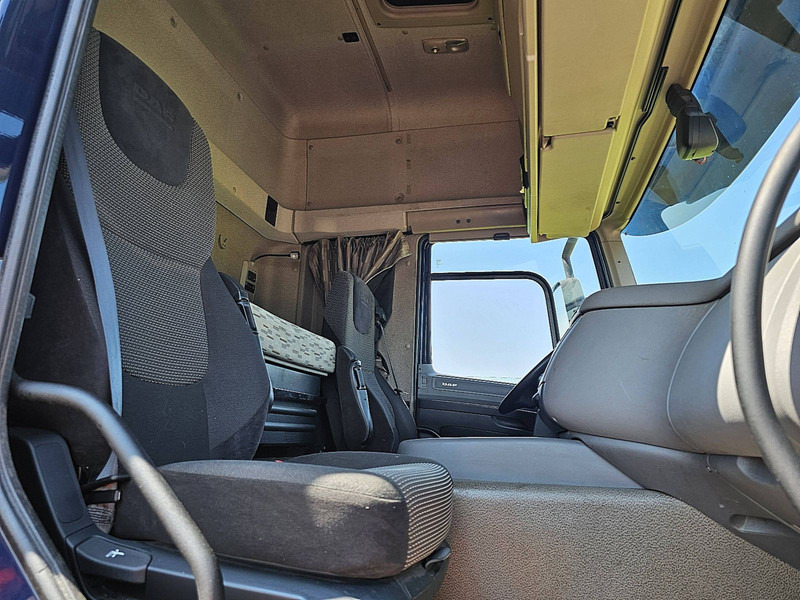 Camion centinato DAF CF 260 RIGHT SIDE CURTAINS: foto 7 Camion centinato DAF CF 260 RIGHT SIDE CURTAINS: foto 7