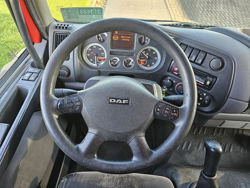 Foto d'interni 2: Autocarro frigorifero DAF LF 45.220 11.9T MANUAL