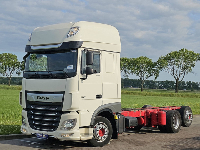 DAF XF 480 SSC 6X2 FAR INTARDER - Autocarro telaio: foto 2 DAF XF 480 SSC 6X2 FAR INTARDER - Autocarro telaio: foto 2