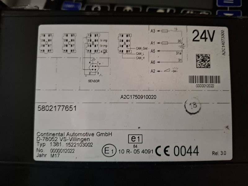 Autocarro frigorifero Iveco 140E28 EUROCARGO ATP: foto 16 Autocarro frigorifero Iveco 140E28 EUROCARGO ATP: foto 16