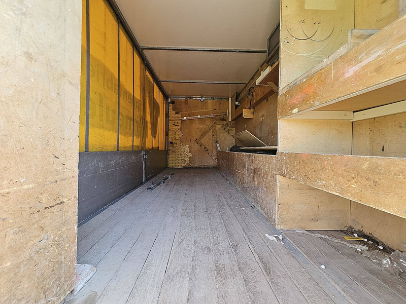 Autocarro furgonato Iveco 80E16 EUROCARGO MANUAL AIRCO: foto 13 Autocarro furgonato Iveco 80E16 EUROCARGO MANUAL AIRCO: foto 13