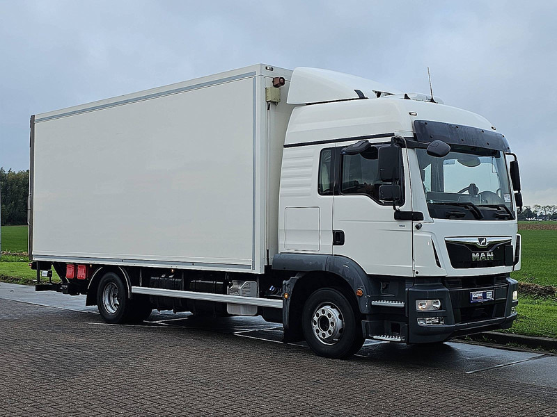 MAN 12.250 TGM LX HEATER 2T LIFT - Autocarro frigorifero: foto 5 MAN 12.250 TGM LX HEATER 2T LIFT - Autocarro frigorifero: foto 5
