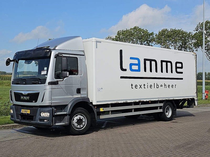 MAN 12.290 TGM AIRCO LIFT WB 513 - Autocarro furgonato: foto 2 MAN 12.290 TGM AIRCO LIFT WB 513 - Autocarro furgonato: foto 2