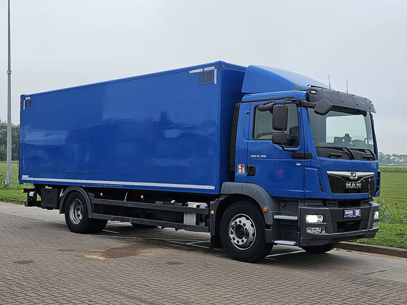 MAN 15.320 TGM AIRCO WEBASTO LIFT - Autocarro furgonato: foto 5 MAN 15.320 TGM AIRCO WEBASTO LIFT - Autocarro furgonato: foto 5