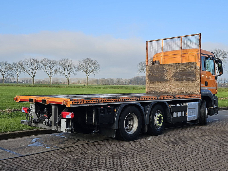 MAN 26.420 TGS 6X2/4 ADR AT 285TKM - Autocarro con pianale/ Cassone fisso: foto 3 MAN 26.420 TGS 6X2/4 ADR AT 285TKM - Autocarro con pianale/ Cassone fisso: foto 3