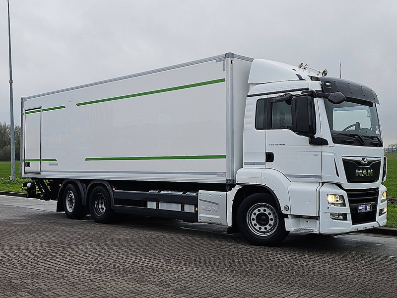 MAN 26.420 TGS 6X2-4 LL LIFT ISOBOX - Autocarro furgonato: foto 5 MAN 26.420 TGS 6X2-4 LL LIFT ISOBOX - Autocarro furgonato: foto 5