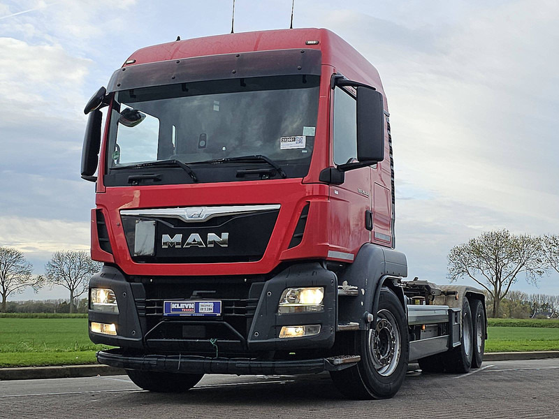 MAN 26.440 TGS - Autocarro scarrabile: foto 1 MAN 26.440 TGS - Autocarro scarrabile: foto 1