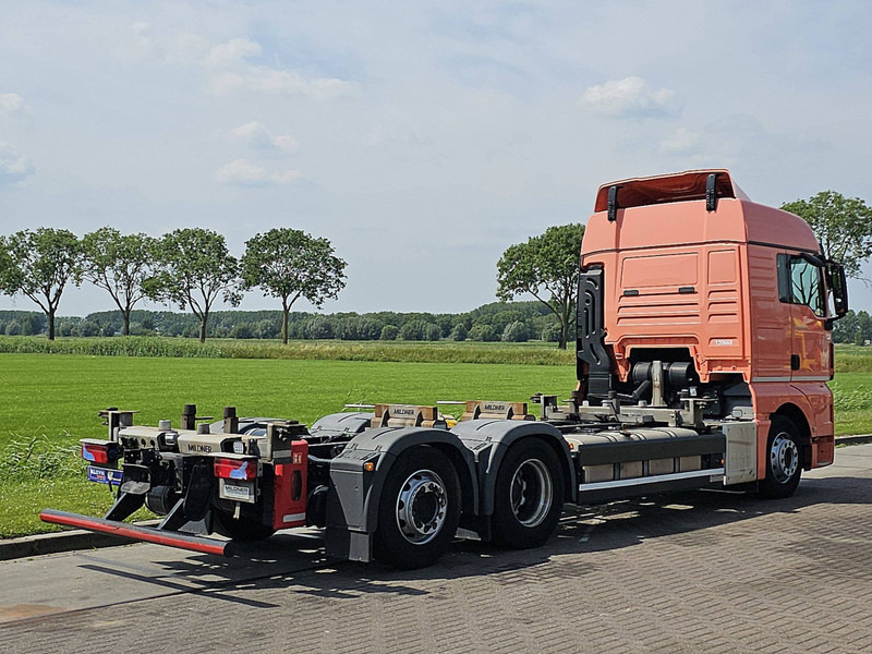 MAN 26.470 TGX XLX 6X2-4 321TKM INT - Autocarro portacontainer/ Caisse interchangeable: foto 3 MAN 26.470 TGX XLX 6X2-4 321TKM INT - Autocarro portacontainer/ Caisse interchangeable: foto 3