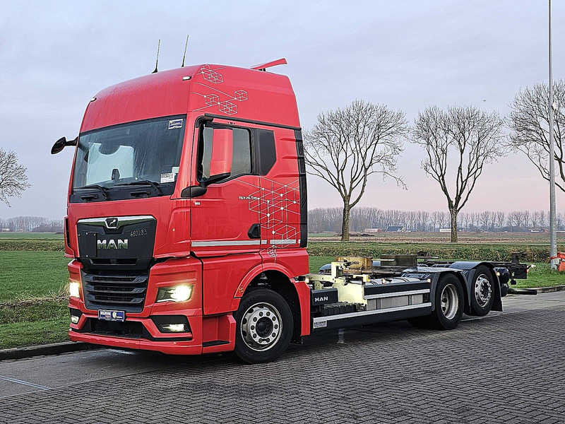 MAN 26.510 TGX - Autocarro portacontainer/ Caisse interchangeable: foto 2 MAN 26.510 TGX - Autocarro portacontainer/ Caisse interchangeable: foto 2