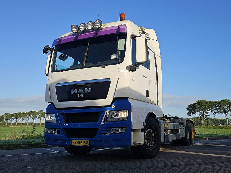 MAN 28.440 TGX - Autocarro scarrabile: foto 1 MAN 28.440 TGX - Autocarro scarrabile: foto 1