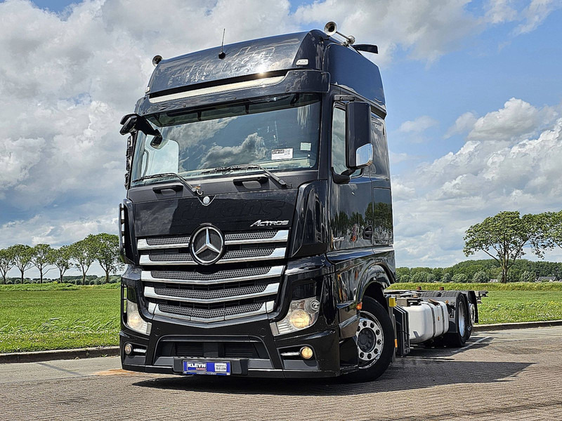 Mercedes-Benz ACTROS 2540 GIGASPACE 6X2 - Autocarro portacontainer/ Caisse interchangeable: foto 1 Mercedes-Benz ACTROS 2540 GIGASPACE 6X2 - Autocarro portacontainer/ Caisse interchangeable: foto 1