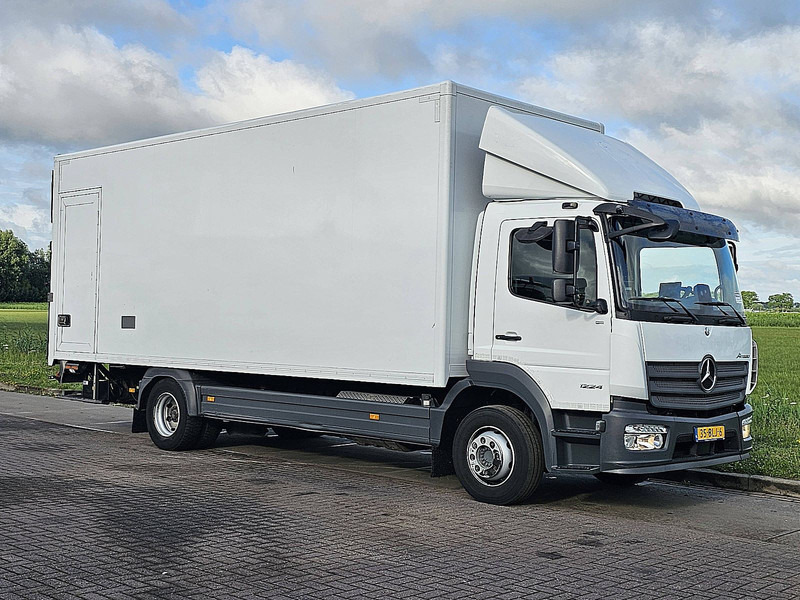 Mercedes-Benz ATEGO 1224 AIRCO LIFT SIDE DOOR - Autocarro furgonato: foto 5 Mercedes-Benz ATEGO 1224 AIRCO LIFT SIDE DOOR - Autocarro furgonato: foto 5
