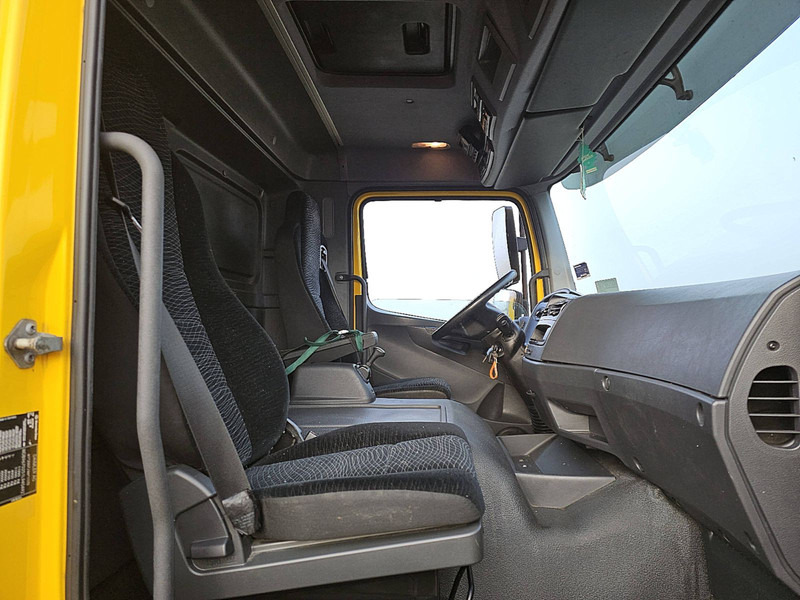 Autocarro frigorifero Mercedes-Benz ATEGO 1224 CARRIER TAILLIFT: foto 7