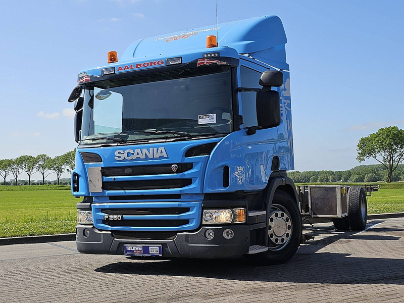 Scania P250 310TKM AIRCO WB560 - Autocarro telaio: foto 1 Scania P250 310TKM AIRCO WB560 - Autocarro telaio: foto 1