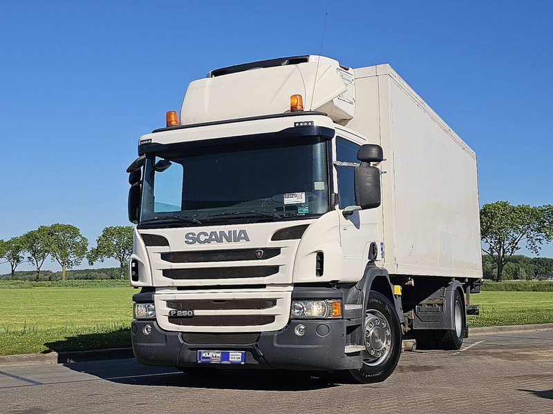 Scania P250 CARRIER LIFT 286TKM - Autocarro frigorifero: foto 1 Scania P250 CARRIER LIFT 286TKM - Autocarro frigorifero: foto 1