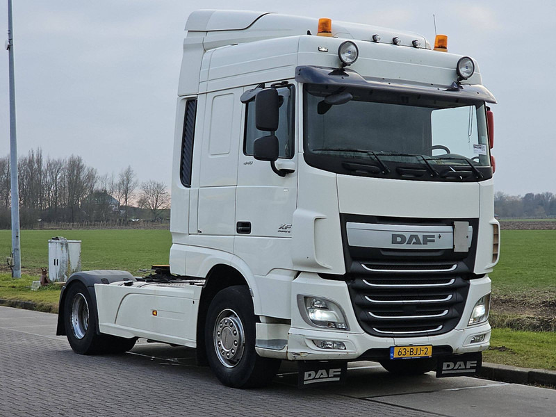 DAF XF 440 SSC SKIRTS 581TKM - Trattore stradale: foto 5 DAF XF 440 SSC SKIRTS 581TKM - Trattore stradale: foto 5